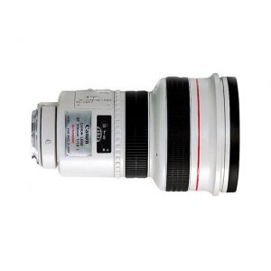 Canon EF 200 mm. f/1.8 L USM